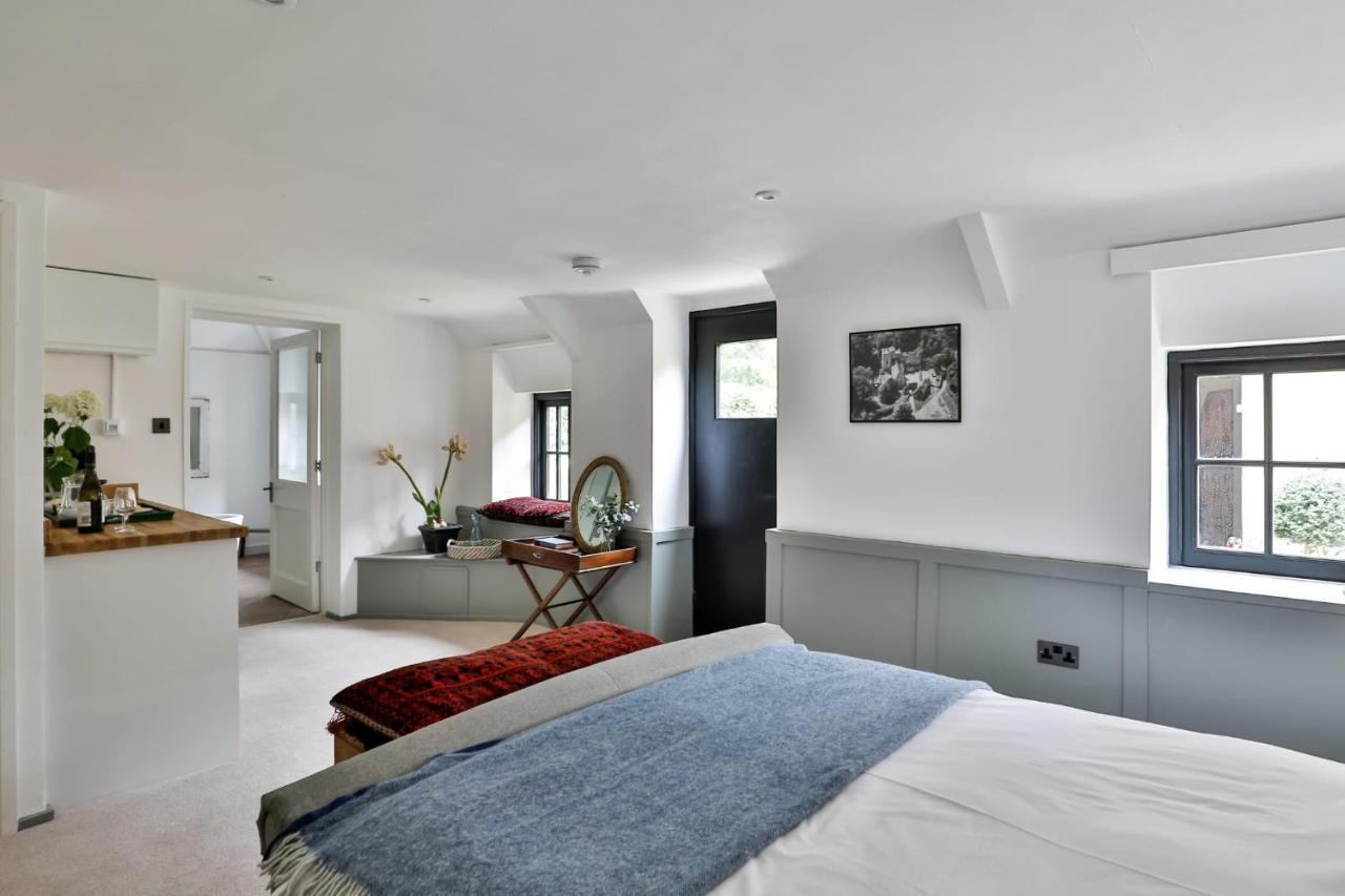 The Bothy Beverston Castle Tetbury Ngoại thất bức ảnh